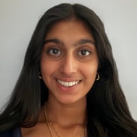 Intern Square Images_Zoe